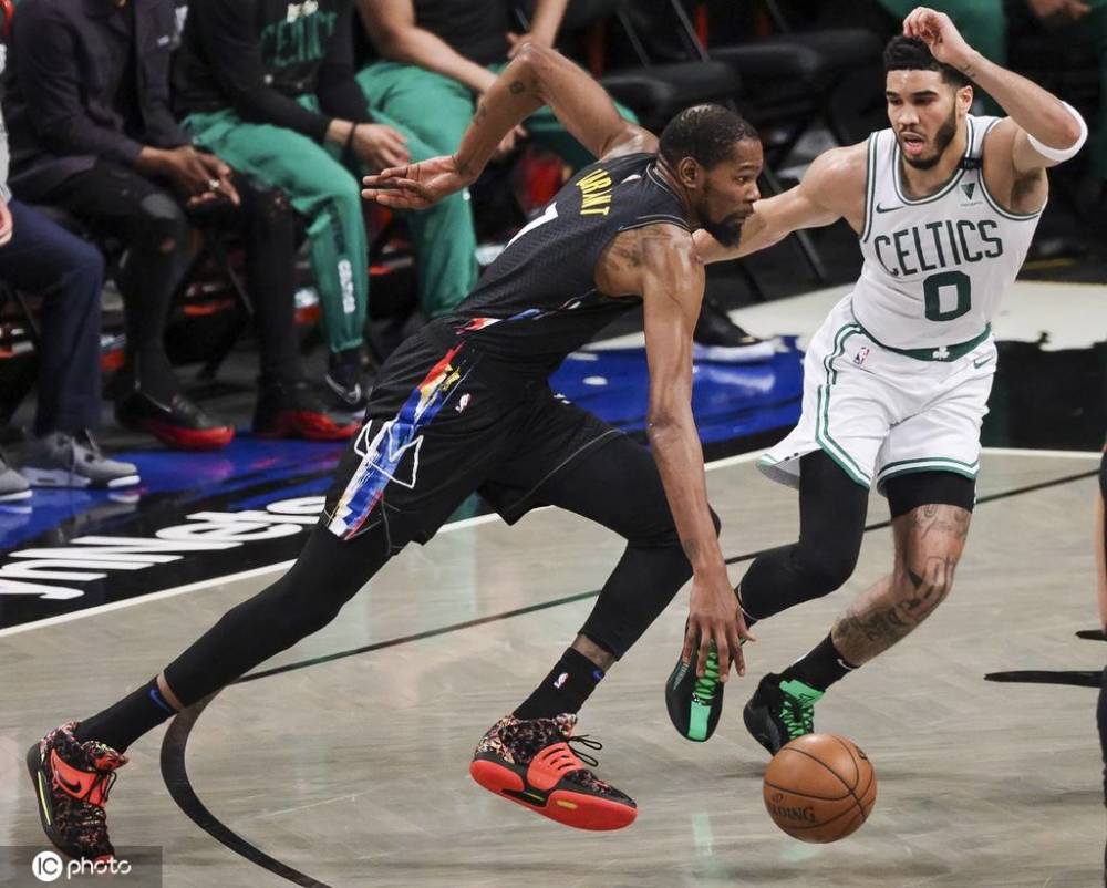 B体育网页版登录入口-NBA总决赛西区半决赛新秀突围的简单介绍