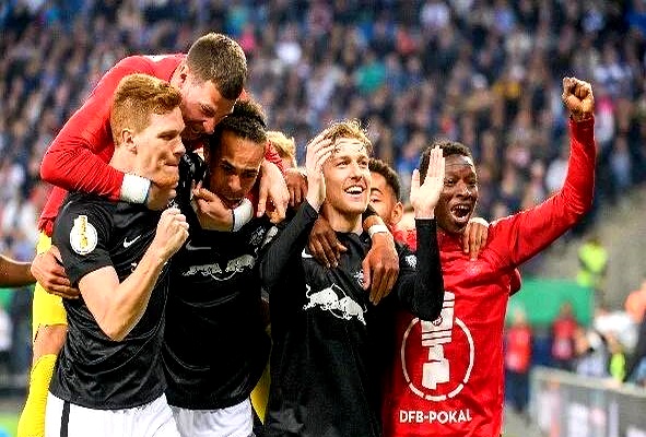 B体育入口-包含汉堡球队客场失利，排名略有下滑的词条