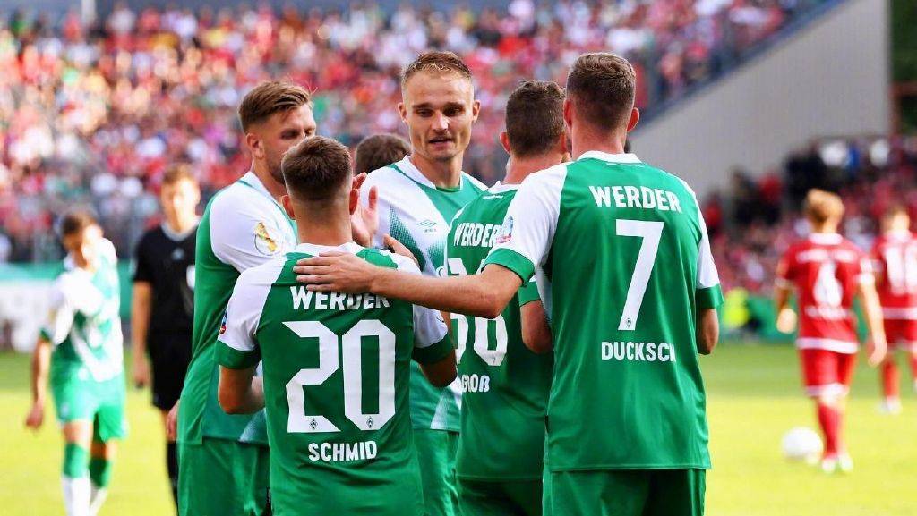 B体育中国官网-塞维利亚人员众多，勒沃库森外援受限，势均力敌