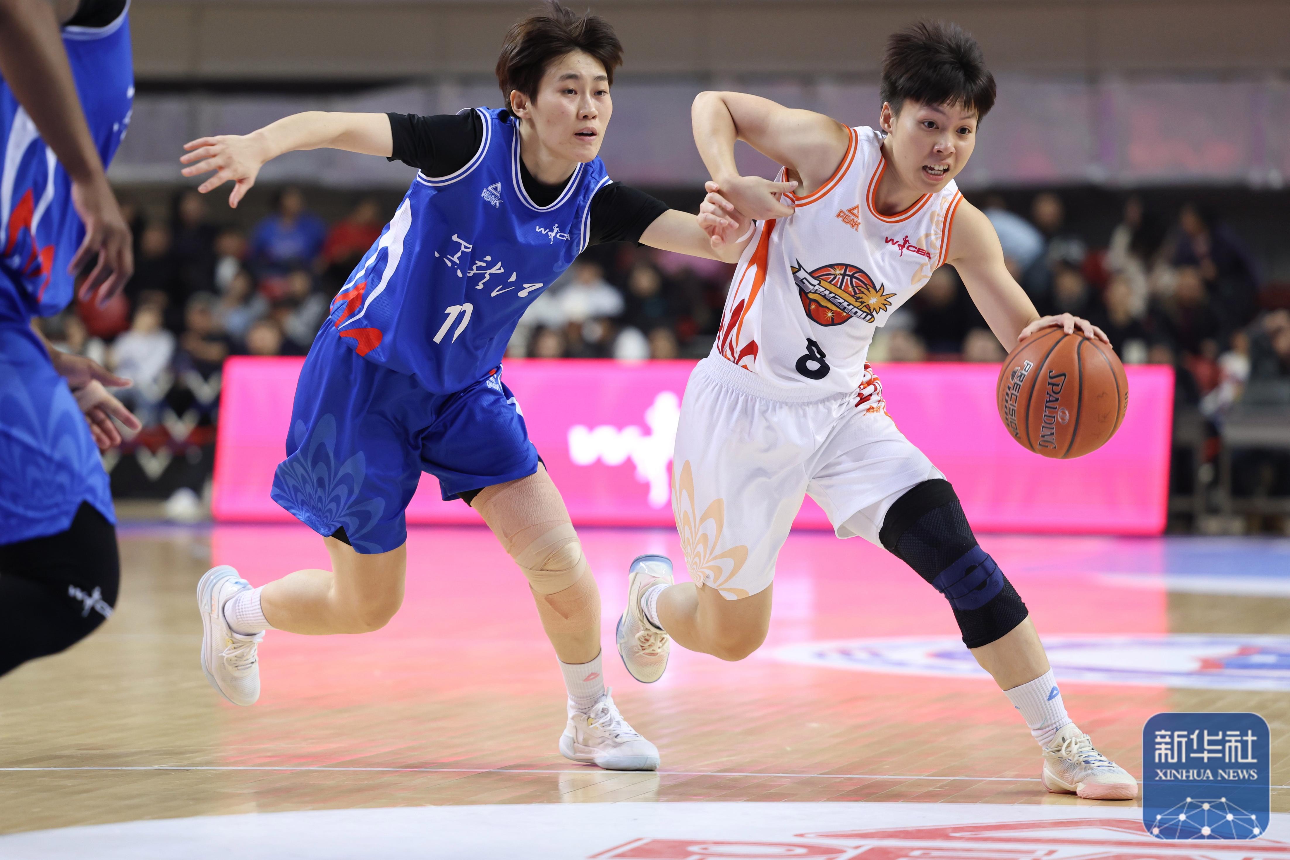 B体育电竞-江西男篮在昨日比赛中大获全胜，斩获胜利的简单介绍