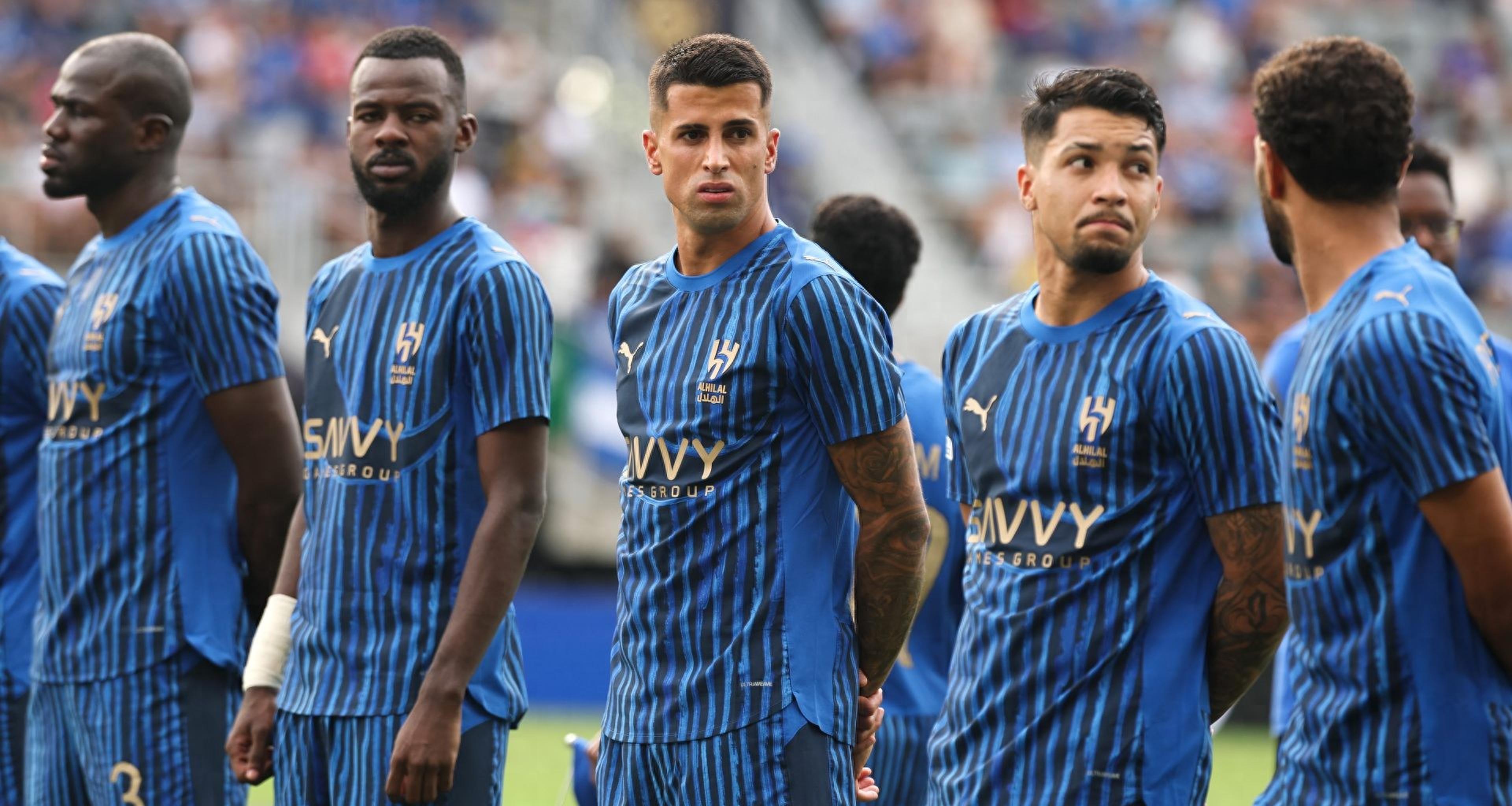 巴萨后防旧伤复发,球队防线再次陷入困境的简单介绍 巴萨后防旧伤复发,球队防线再次陷入困境的简单介绍