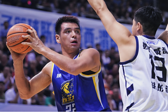 B体育教练-湖南男篮实力强劲，豪取五连胜