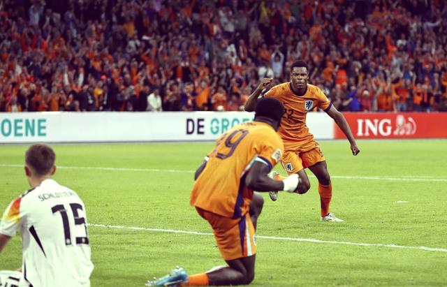 包含激烈对抗引爆球场,欧洲豪门实力对比的词条 包含激烈对抗引爆球场,欧洲豪门实力对比的词条