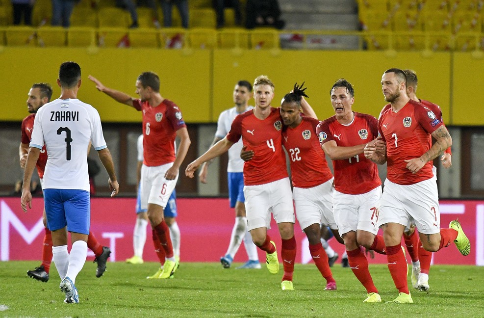 奥地利国家队备战,迎战以色列队 奥地利国家队备战,迎战以色列队