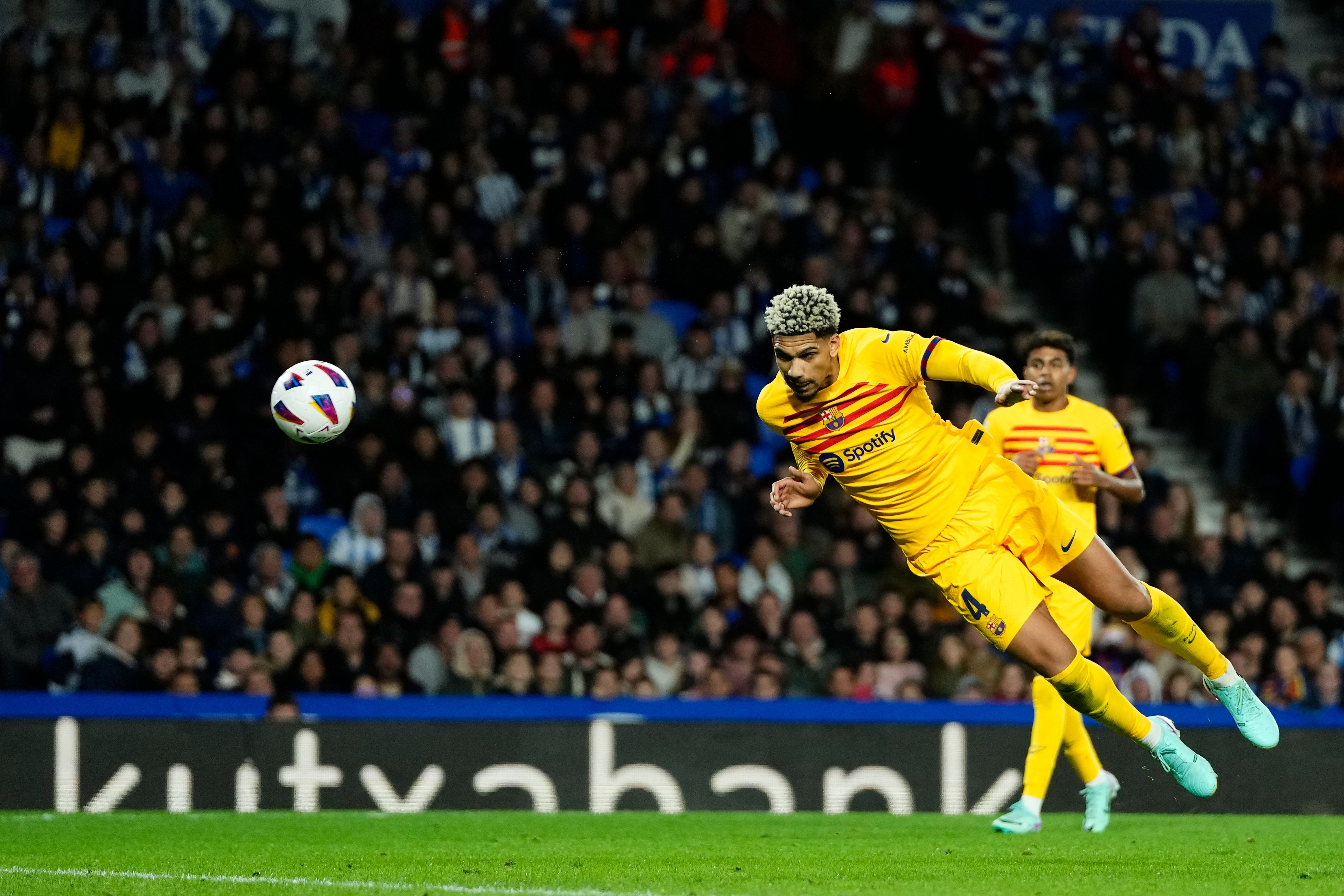 巴萨宣布德佩加盟,球迷:期待未来巴萨更加强大的简单介绍 巴萨宣布德佩加盟,球迷:期待未来巴萨更加强大的简单介绍