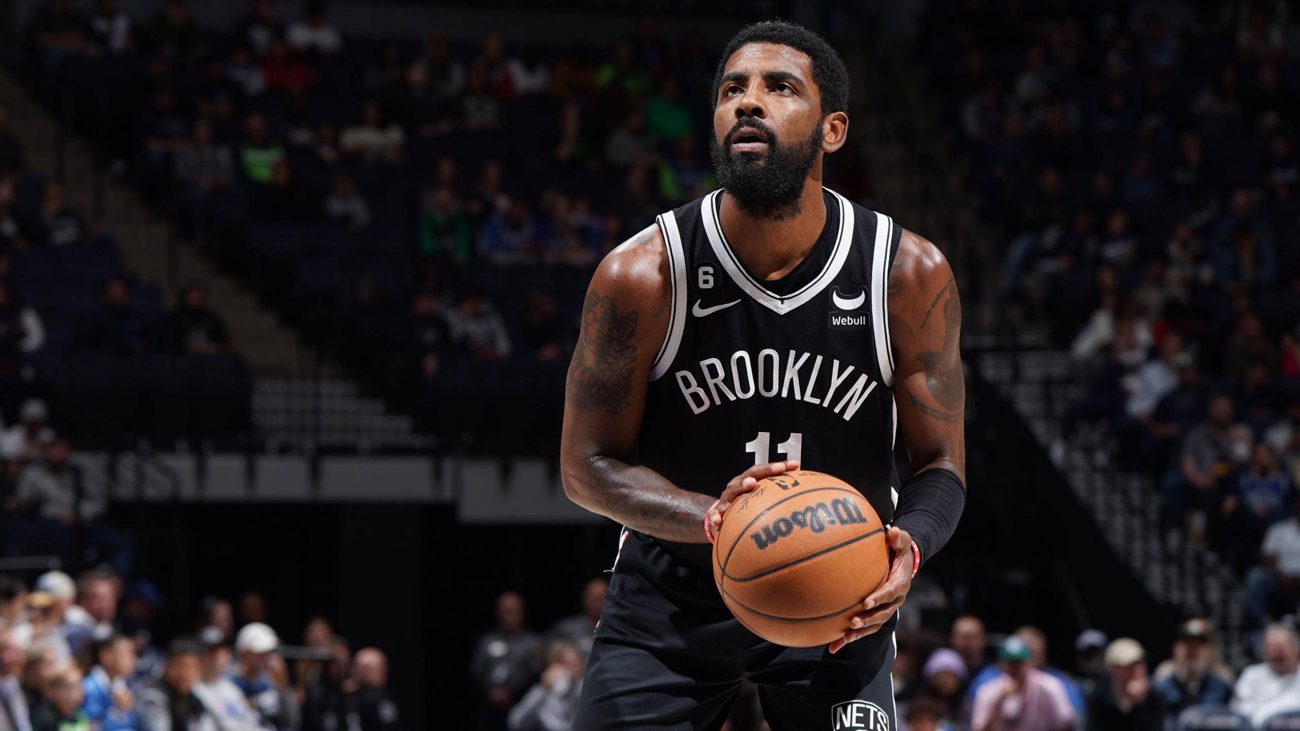 B体育网页版登录入口-包含篮网战胜人，欧文关键时刻挺身而出的词条