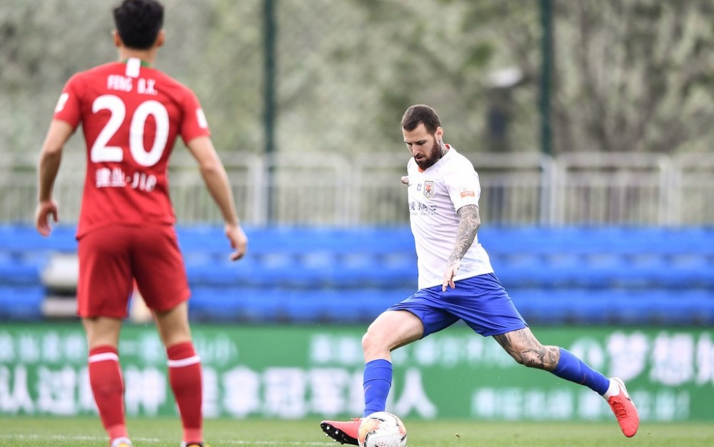 包含鲁能客场大胜华夏,将积分榜排名超越对手的词条 包含鲁能客场大胜华夏,将积分榜排名超越对手的词条