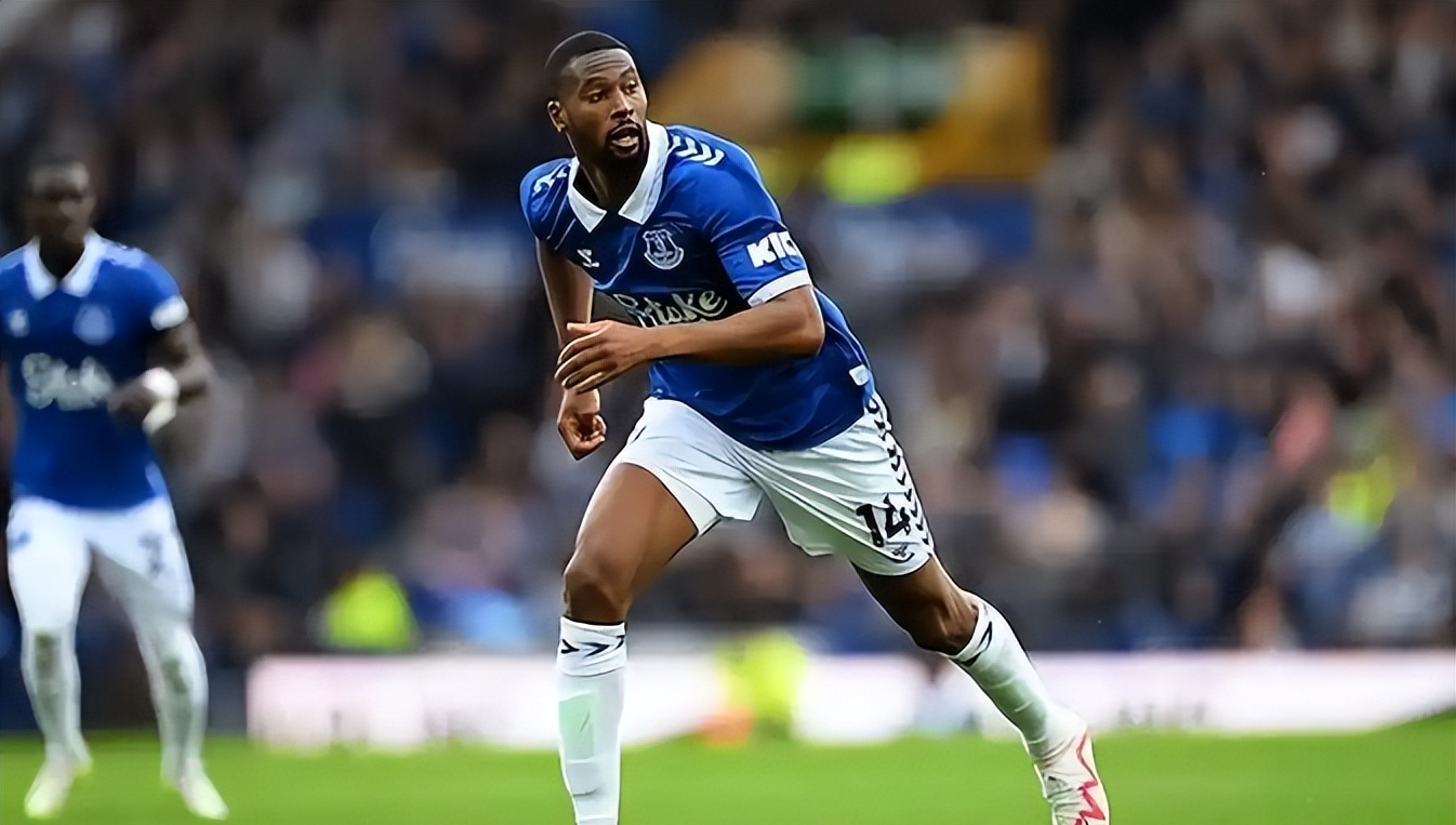 B体育地址-埃弗顿遭逆转仍排名英超前列的简单介绍