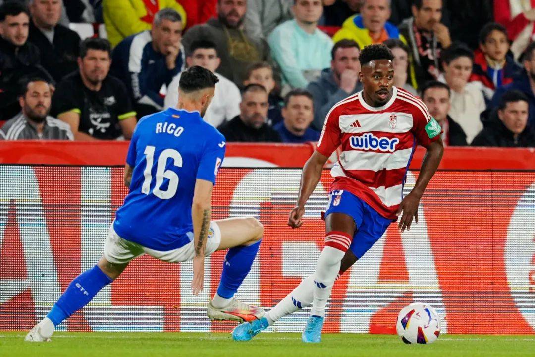 西甲联赛扩军计划曝光,引发热议 西甲联赛扩军计划曝光,引发热议